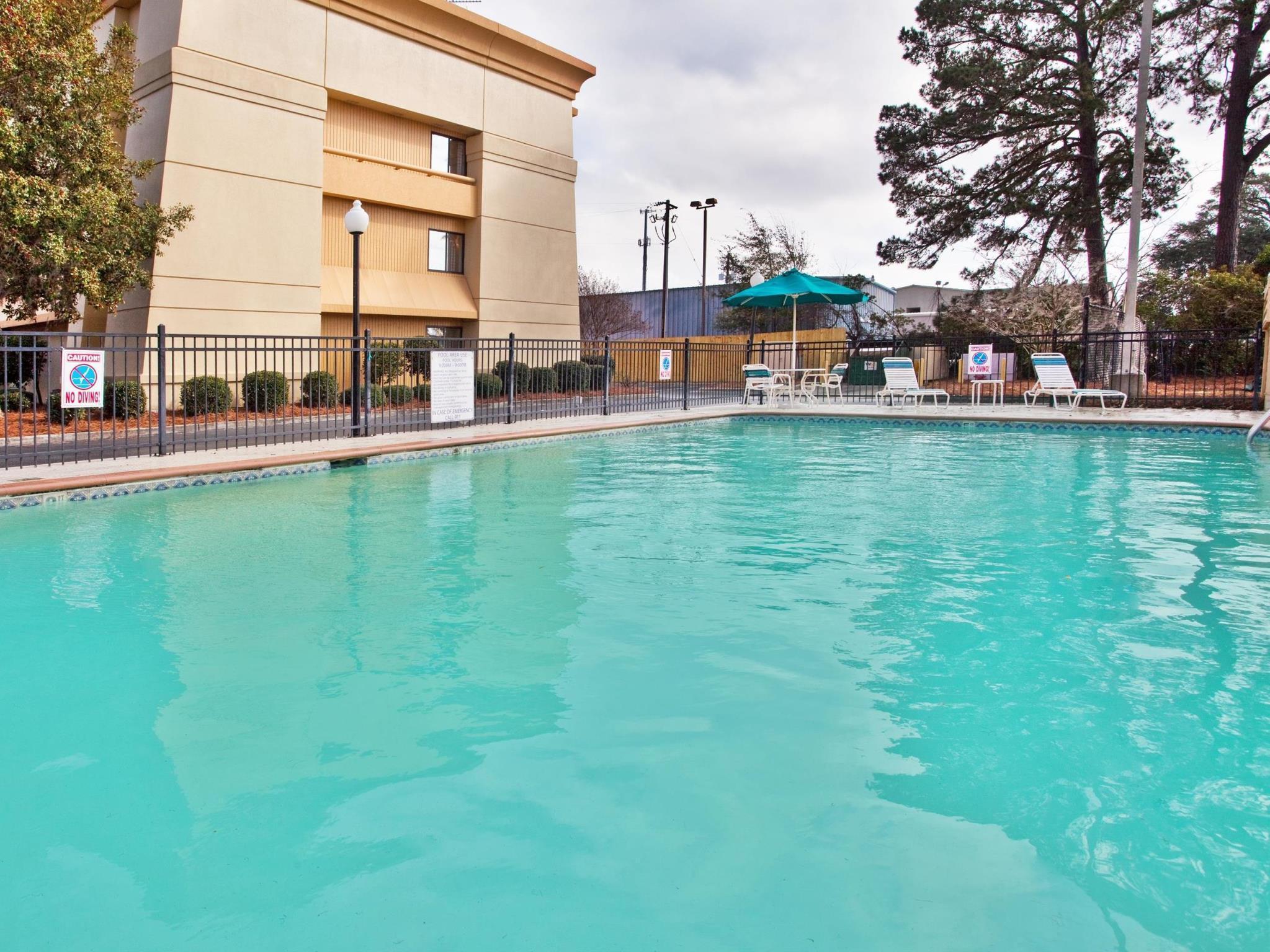 Spark By Hilton Savannah Midtown Luaran gambar